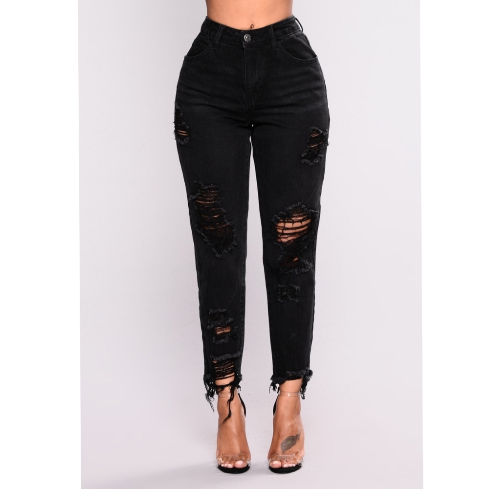 Fashion Nova Greyson Boyfriend Jeans